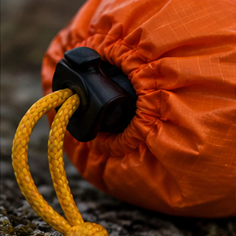 Drawcord and toggle keep the pouch shut