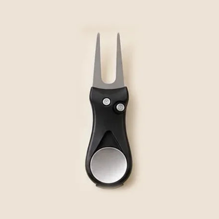 Divot tool